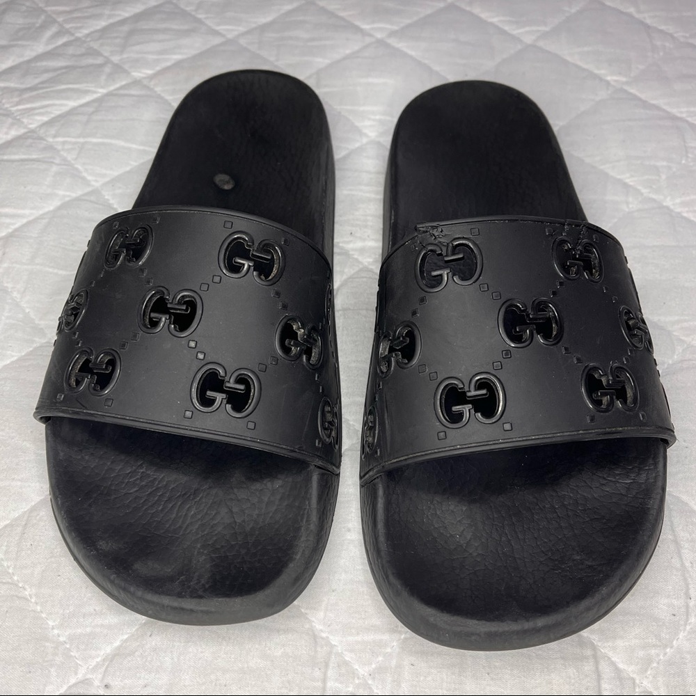 GUCCI Men's Sandals GG Rubber Monogram Black Slides Authentic US Size 10.5